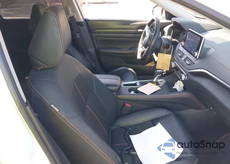 2020 Nissan Altima Sr Fwd z USA, uszkodzony, nr VIN 1N4BL4CV5LC200671